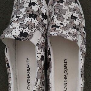 Cynthia Rowley Cats Meow Canvas Loafers 8M